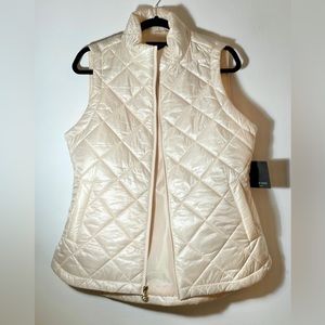 NWT Andrew Marc Puffer Vest Jacket Size Medium!
